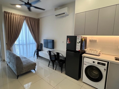 Fully Furnished Nice Renovated Unit Available Now