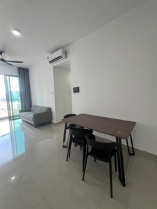 Fully Furnished Unit for Rent. Short walk to MRT and LRT. Good view.