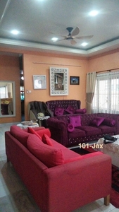 [FULLY RENOVATED & EXTENDED] 34x75 Kota Bayuemas, Klang. Double Storey Endlot House. 4 Bedrooms & 3 Bathrooms