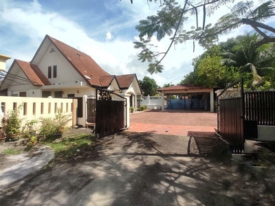 (MURAH) 1.5 Storey Bungalow House Desa Pinggiran Putra Putrajaya For Sale