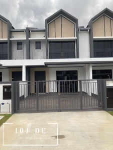 [NEW BUKIT RAJA HOUSE FOR SALE] 20x75 Bukit Raja Lyra, Klang. Double Storey House. 4 Bedrooms & 3 Bathrooms
