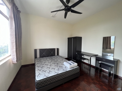 Newly Renovated Fully Furnished Master Bedroom with Private Bathroom at Bukit OUG Condo, Bukit Jalil Awan Besar LRT Station