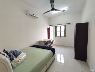 Premium middle room at Pelangi utama condominium