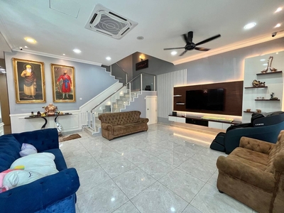 (RENOVATED) 3.5 Storey Superlink Duta Suria Residency Ampang Jaya For Sale