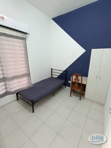 Setia Alam Single Room For Rent Nearby Restaurants
