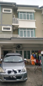 [SUPER VALUE BUY] 22x75 Bandar Puteri Kerongsang, Klang. 2.5 Storey House. 5 Bedrooms & 5 Bathrooms