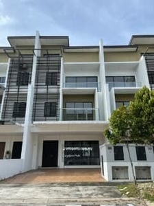 A Limited 3 Storey Superlink New House in Anggun 3 nearby Aeon Rawang!
