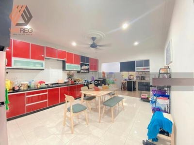 Aman Perdana Klang 30x75 Cluster Semi Detach house Renovated kitchen extended