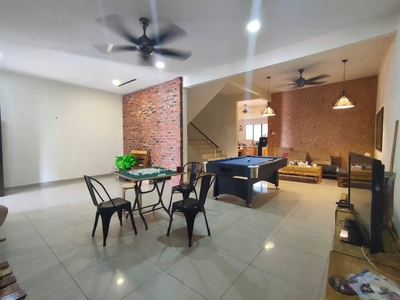 Bandar Bukit Tinggi 24x75 Double Storey Terrace house for sale Near Aeon Bukit Tinggi