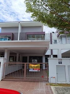 Double storey terrace house facing playground in Rimbun Irama for rental - gated and guarded community