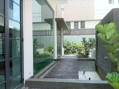FREEHOLD, 3-Storey Semi-D @ Jelutong Heights 8, Bukit Jelutong - Facing Garden View with LIFT & Sky Garden