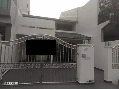 Full Renovated & Extend Terrace House Bangsar