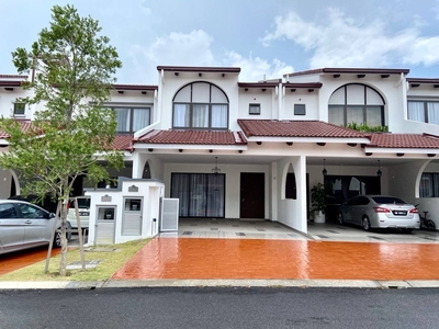 FULLY FURNISHED SPANISH CONCEPT Full Clubhouse Facilities 2 Storey Terrace House SETIA SAFIRO at Cyber 10, Cyberjaya For Rent