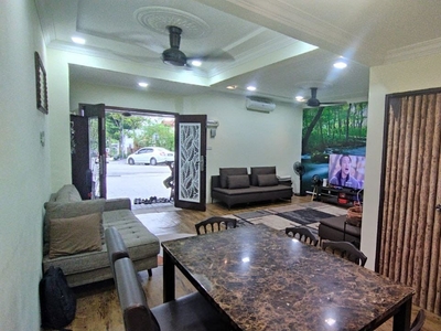 [Fully Renovated] - Double Storey Terrace House @ Taman Ukay Bistari Ulu Klang, Ampang