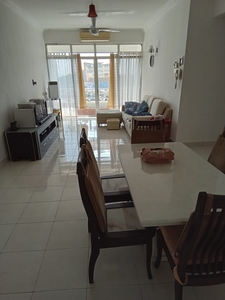 Regency Heights, 4 Bedrooms,Partially Furnished, Corner Unit, Sea View, Sungai Ara