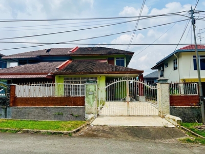 Semi D House at Taman Perling for rent - RM2200