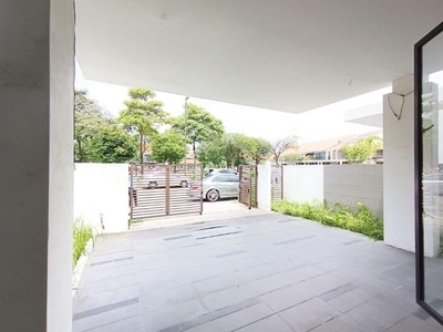Alam Impian Seksyen 33 Shah Alam Selangor Pentas 1 2nd Phase Facing South East Double Storey Terrace House For Sale