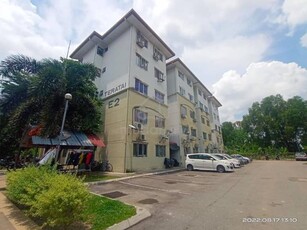 NICE UNIT RENOVATED KITCHEN CABINET Apartment Teratai Taman Sutera
