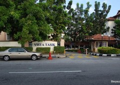 Vista Tasik Bandar Sri Permaisuri, Cheras, Kuala Lumpur For Rent!