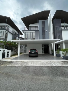 Augusta Residence, Semi D House at Presint 12 Putrajaya For Sale
