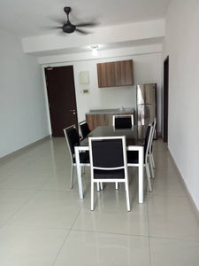 D'Inspire Residences Nusa Bestari Skudai 4bed2bathroom fully furnished
