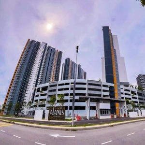 Freehold New Completed Condo 3 Rooms Alanis Residence @ Sepang for Sale