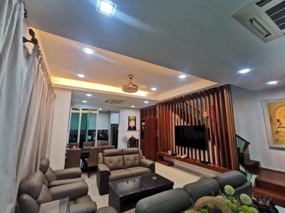 Horizon Hills The Hills three storey cluster fully reno 400k & fully furnished