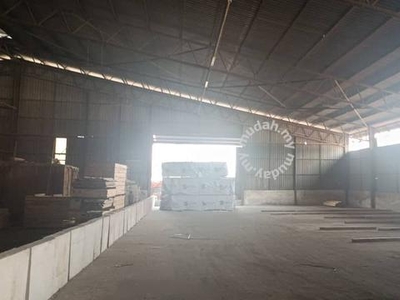 Superb Factory in Port Klang with CF for Rent.