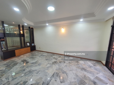 Excelsa Apartment @ Taman Universiti Indah Seri Kembangan Fully Reno