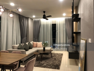 Fully furnished facing to klcc