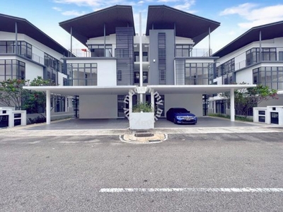PRIVATE LIFT 3 Sty Semi-D Augusta Residence Precint 12 Putrajaya