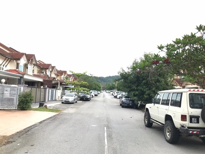 2 storey House For Sale in Bukit Puchong 2