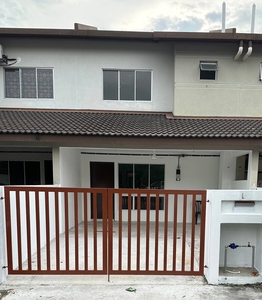 Brand New 2 Storey Terrace Desiran Bayu With Kitchen Cabinet Facing Lake View Ready Move In
