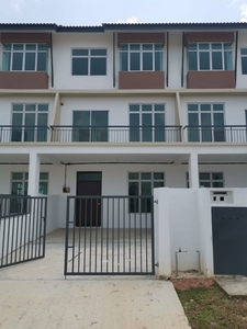 Brand New 3 Storey Terrace House Intermediate Unit Facing Open View Scientex Kundang Jaya Rawang