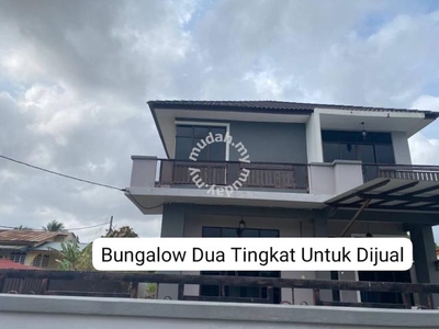 Bunglow Dua Tingkat di Kampung Kepulau, Palekbang Tumpat Kelantan