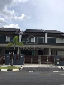 Calm & Cozy Double Storey Intermediate,Green Gate,Stephen Yong,Kuching