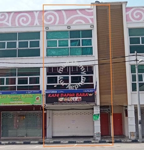 [DIRECT OWNER] Seri Iskandar - 3 Storey Shop Lot (Fully Accomodation)