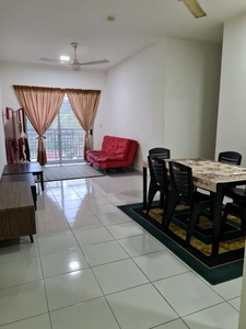 Fully Furnished Danau Perintis Mid Floor Level Puncak Alam 3 bedrooms Apartment For Rent