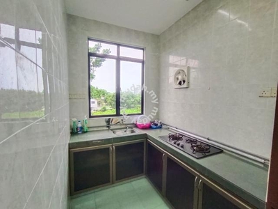 Furnish Golden Shower Apartment Klebang Limbongan