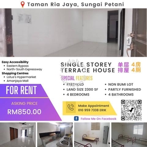 HOT AREA Single Storey Terrace At Taman Ria Jaya Lrg Rampai For Rent