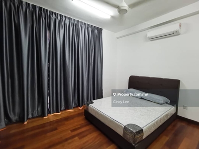 Paraiso Residence room for rent