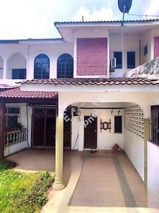 Renovated Double Storey Linked House