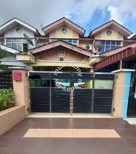 Rumah Fully RENO 2-tingkat Jln Kijang Taman Scientex Pasir Gudang !