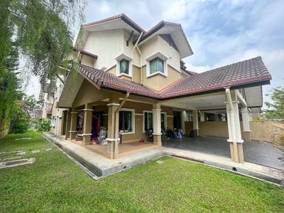 Seksyen 7, Shah Alam, Double Storey Semi Detached (BELOW MV + PRIME LOCATION + WELL MAINTAINED + SPACIOUS)