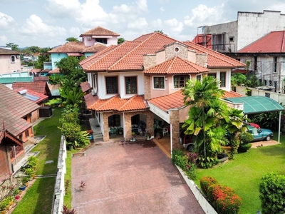 Seksyen 9, Shah Alam, Double Storey Bungalow (FACING OPEN + PRIME LOCATION + WELL MAINTAINED)