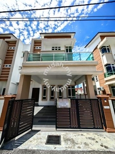 Semabok New House 2.5 Storey Semi D Near Melaka Raya Ujong Pasir