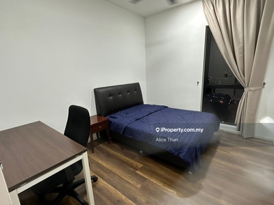 Sqwhere, Medium Room, Fully Furnished, MRT linked