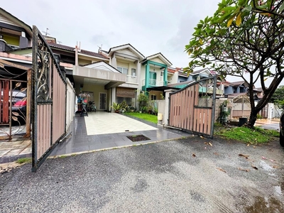 Taman Tasik Prima, Puchong, Double Storey Terrace (SPACIOUS + WELL MAINTAINED + EXTRA LAND ON BACK)