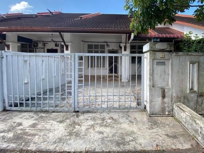1.5 Storey House For Sale @ Jalan Senangin, Tmn Pasir Putih, PG