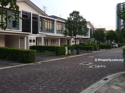 2 storey Terrace House at Wateredge Residences, Senibong Cove for Sale